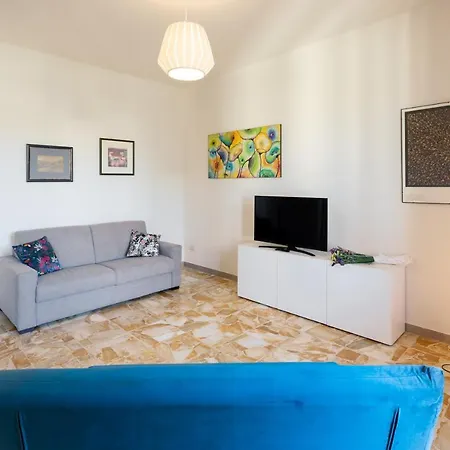 Roommo Artisti דירה