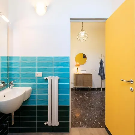 Roommo Artisti * פירנצה