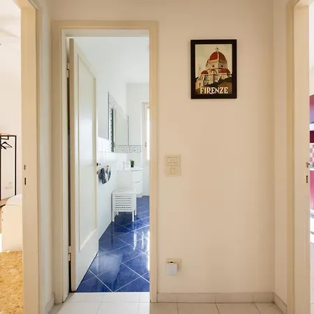 Apartamento Roommo Artisti