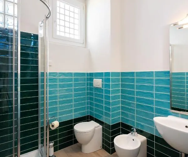 Roommo Artisti Florence